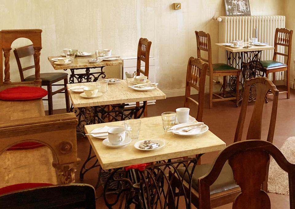 Lux Hotel